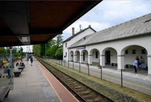 Megújult a balatonmáriafürdői vasútállomás
